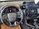 Lexus LX 600-26
