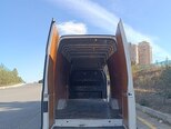 Ford Transit-10