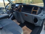 Ford Transit-2