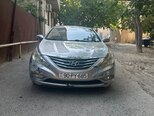 Hyundai Sonata-2