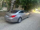 Hyundai Sonata-8