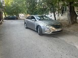 Hyundai Sonata-1