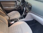 Hyundai Elantra-8
