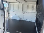 Ford Transit-9