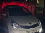 Kia Rio-12