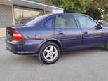 Opel Vectra-3