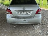 Toyota Yaris-2
