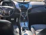 Hyundai Elantra-2