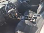 Hyundai Elantra-5