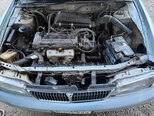 Nissan Sunny-4