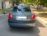 Kia Rio-5