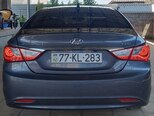 Hyundai Sonata-2