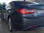 Hyundai Sonata-6