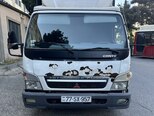 Mitsubishi Fuso Canter-1