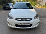Hyundai Accent-1