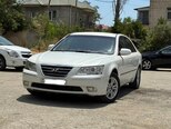 Hyundai Sonata-2