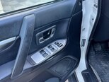 Mitsubishi Pajero-12