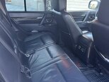 Mitsubishi Pajero-8