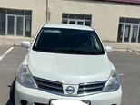 Nissan Tiida-1