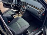 Mercedes E 240-11