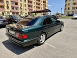 Mercedes E 240-7