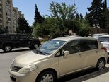 Nissan Tiida-3