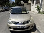 Nissan Tiida-1
