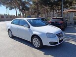 Volkswagen Jetta-1