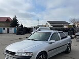 Opel Vectra-9