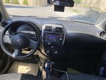 Nissan March-3