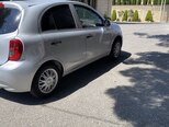 Nissan March-5