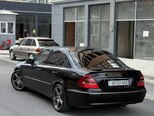 Mercedes E 240-6
