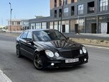 Mercedes E 240-8