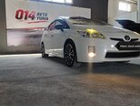 Toyota Prius-8