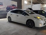 Toyota Prius-7