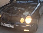 Mercedes E 240-5