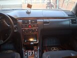 Mercedes E 240-3