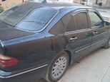Mercedes E 240-9