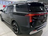 Kia Carnival-5
