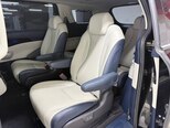 Kia Carnival-16