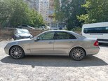 Mercedes E 240-7