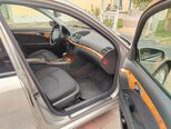 Mercedes E 240-10