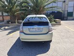 Toyota Prius-2