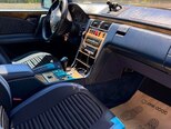 Mercedes E 230-11