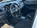 Mitsubishi Lancer-10