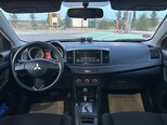 Mitsubishi Lancer-9