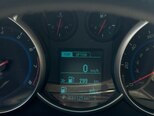 Chevrolet Cruze-8