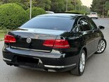 Volkswagen Passat-11