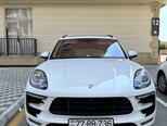 Porsche Macan S-1