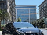 Hyundai Elantra-3